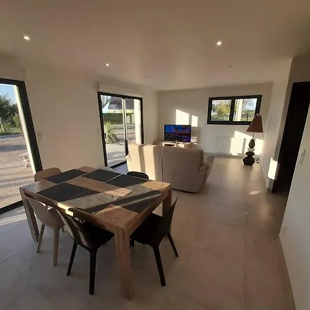 Maison Neuve A 1 Km De La Holiday home Saint-Germain-sur-Ay