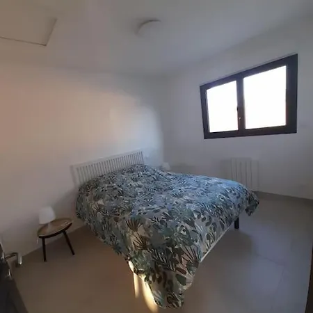 Maison Neuve A 1 Km De La Holiday home *