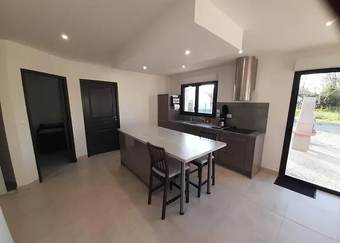 Holiday home Maison Neuve A 1 Km De La *